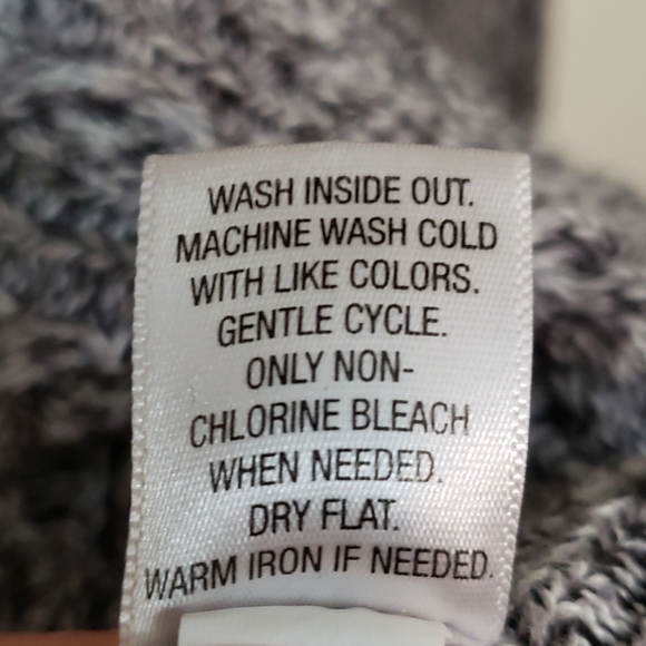 Women's M Croft&Barrow Gray Sweater - Picture 5 of 5